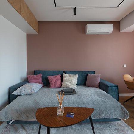 Opal Beachfront Apartment Varna Exterior photo