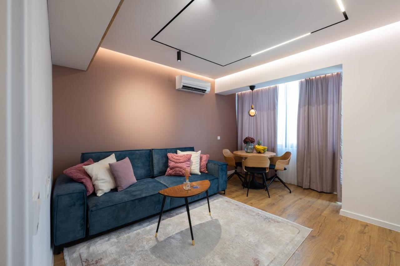Opal Beachfront Apartment Varna Exterior photo
